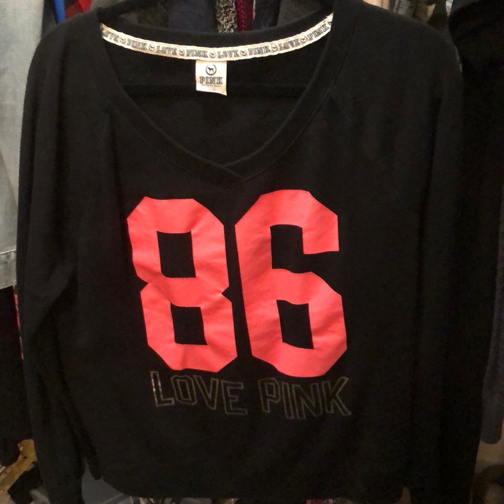 VS Pink Black sweatshirt